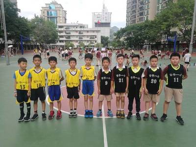 2018年常平第一小学班级篮球赛报道