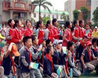 足球伴我成长!厦门市西塘小学举校共度校园足球嘉年华